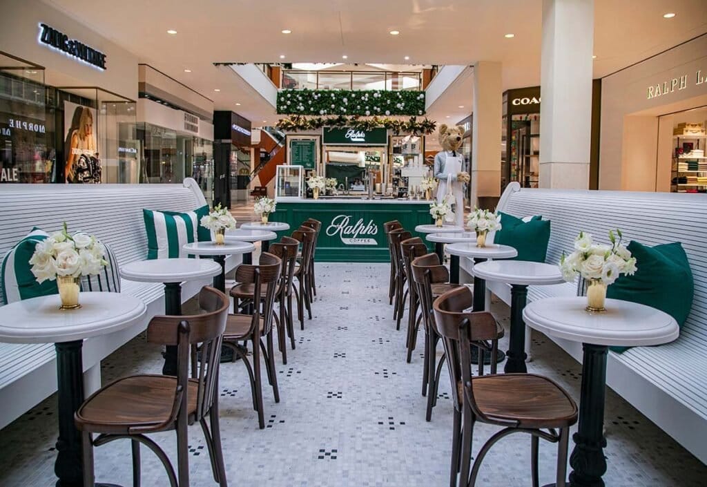 Por Que Todas as Marcas Estão Abrindo Cafés? - Galeria 3